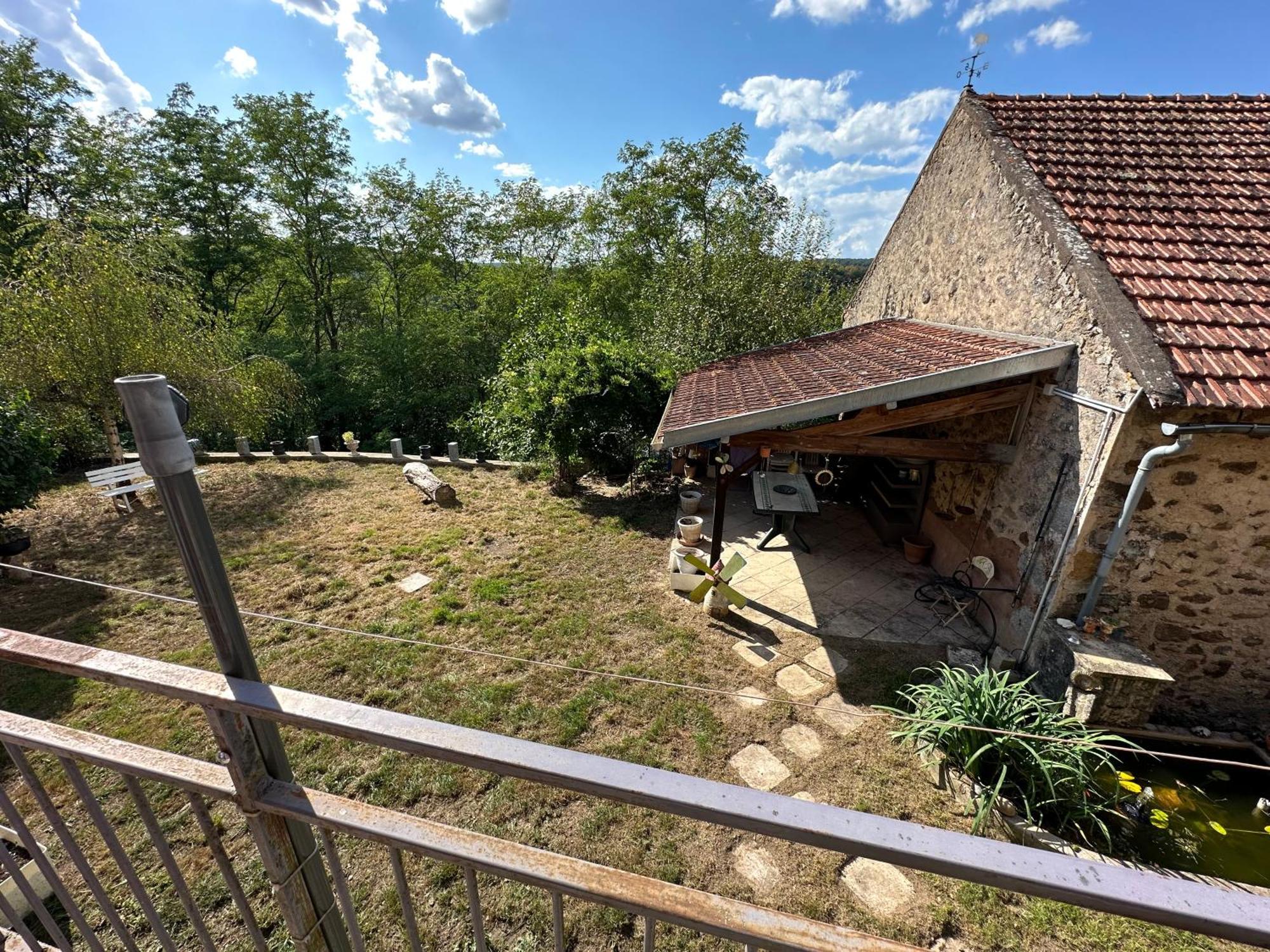 Gite De La Fontaine Saint-Andre-en-Morvan Exterior photo